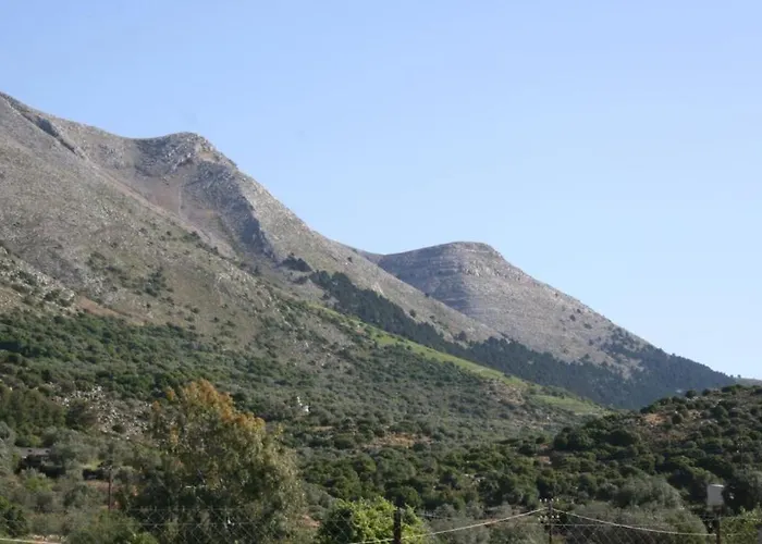 Rustic House Smaro * Émbonas