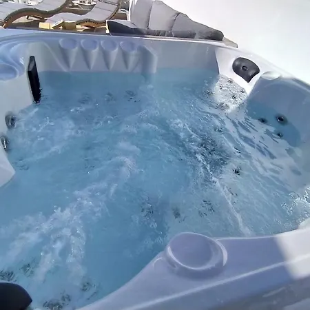 Apartmán Rustic House Smaro - Jacuzzi Experience