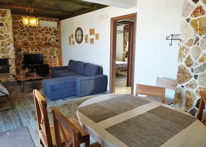 Rustic House Smaro Daire